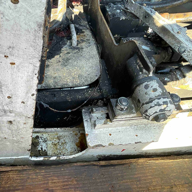 2020 Mack Terrapro Concrete Pumper Truck - Image 11