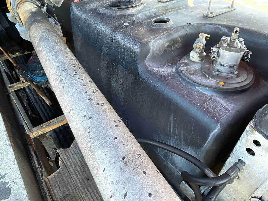 2020 Mack Terrapro Concrete Pumper Truck - Image 12