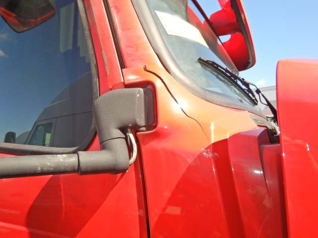 2020 Volvo VNL860 - Image 14