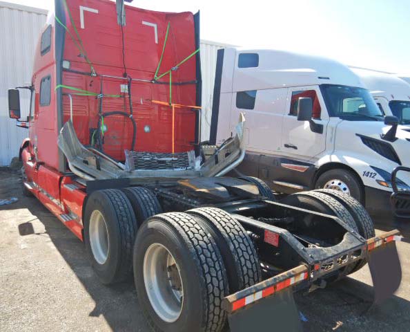2020 Volvo VNL860 - Image 3