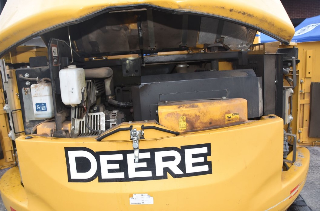 2021 John Deere 75G Excavator - Image 14