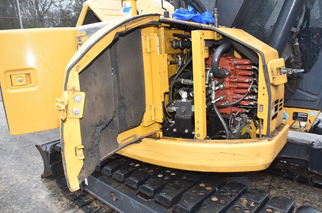 2021 John Deere 75G Excavator - Image 15