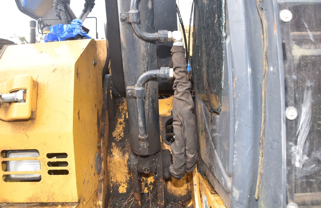 2021 John Deere 75G Excavator - Image 22