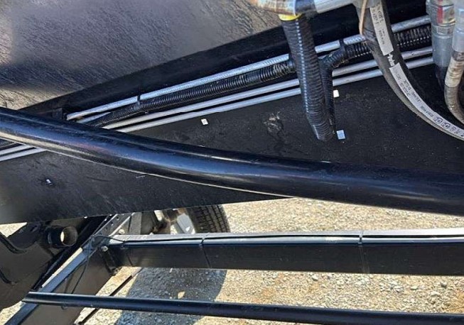 2021 MacDon FD140 Header - Image 14