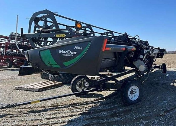 2021 MacDon FD140 Header - Image 3