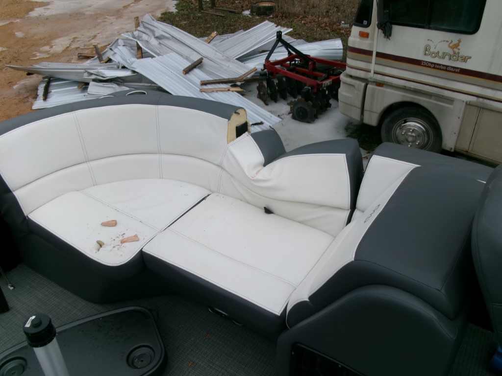 2021 Manitou 25′ Tri-Toon Boat - Image 14