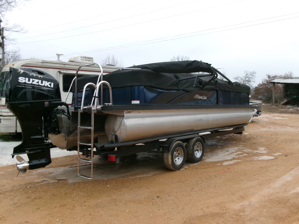 2021 Manitou 25′ Tri-Toon Boat - Image 20