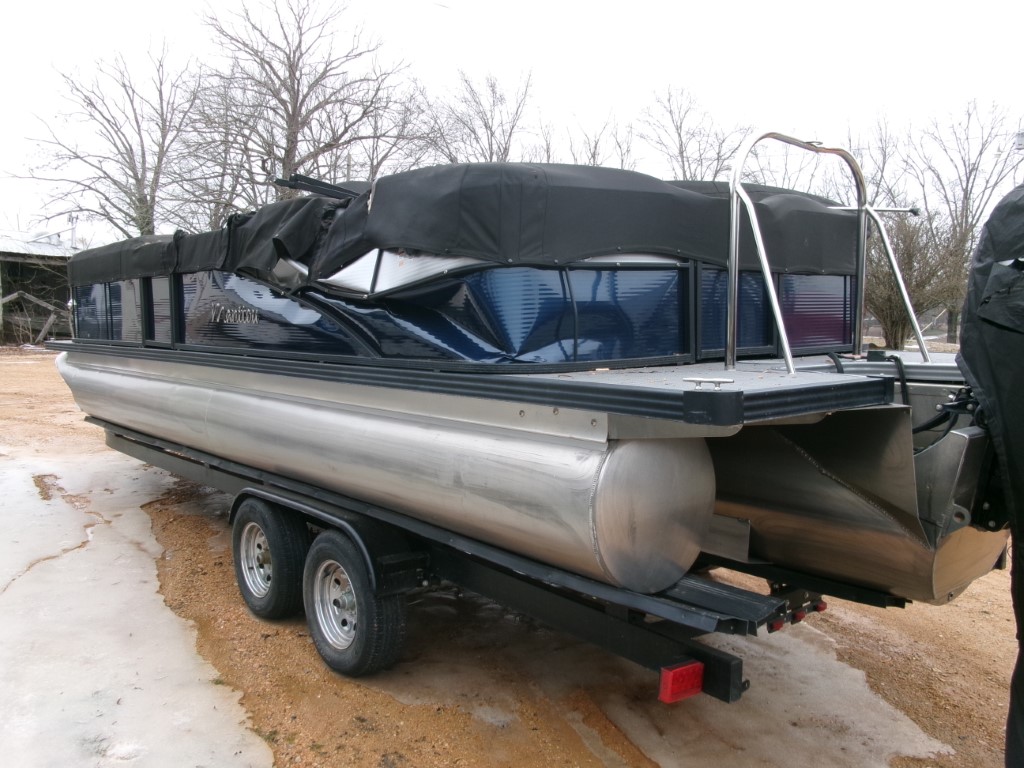 2021 Manitou 25′ Tri-Toon Boat - Image 29