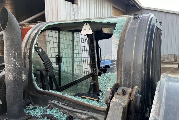 2021 New Holland C332 Compact Track Loader - Image 17