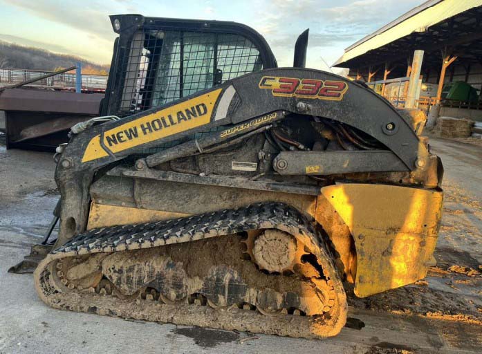 2021 New Holland C332 Compact Track Loader - Image 4