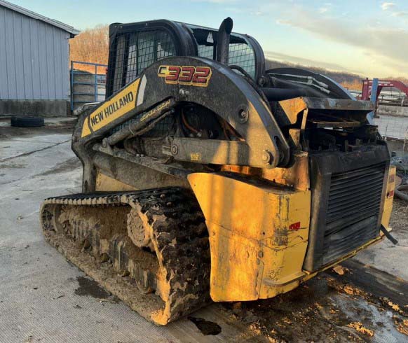 2021 New Holland C332 Compact Track Loader - Image 5
