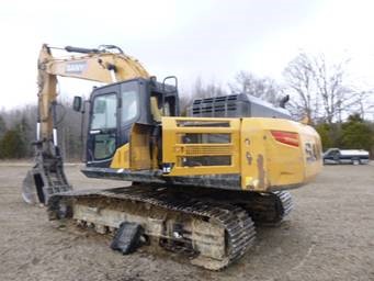 2021 SANY SY265C LC Excavator - Image 6