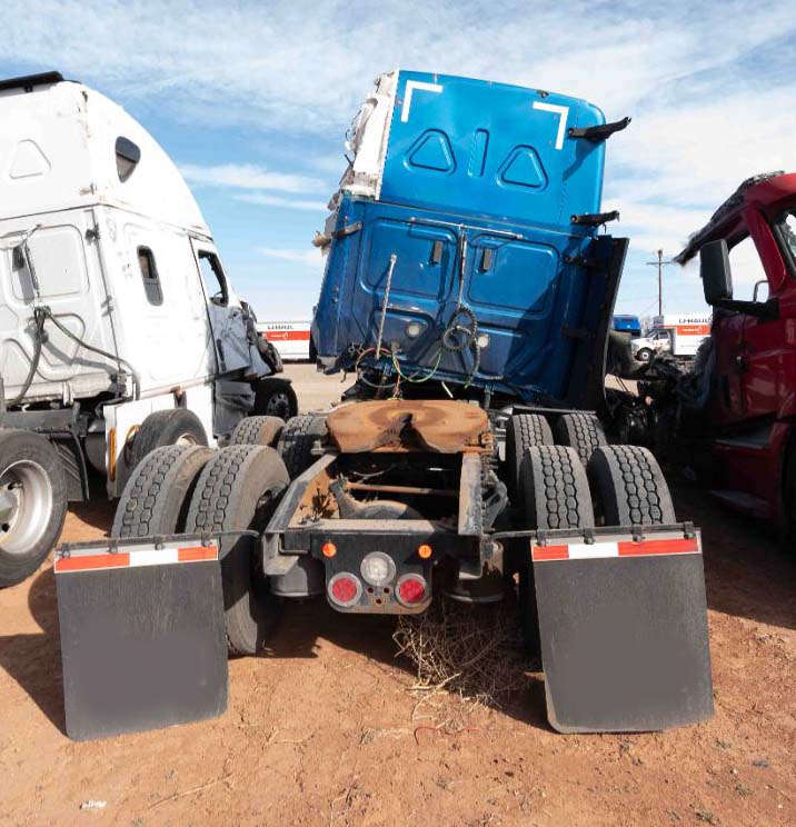 2022 Freightliner Cascadia - Image 3