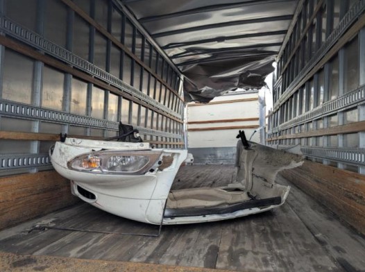 2022 International MV607 Box Truck - Image 5