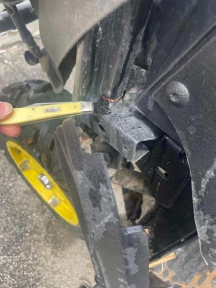 2022 John Deere Gator XUV 835E - Image 10