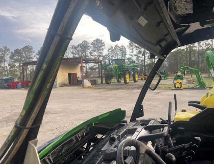 2022 John Deere Gator XUV 835E - Image 21