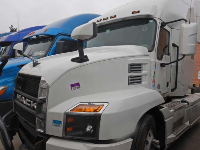 2022 Mack AN64T Anthem - Image 2