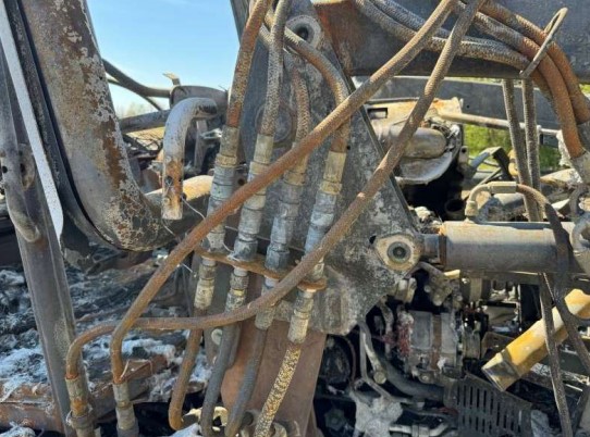 2022 New Holland Workmaster 105 Tractor - Image 10