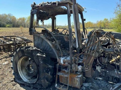 2022 New Holland Workmaster 105 Tractor - Image 3