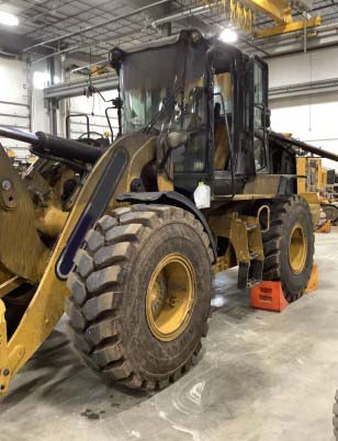 2023 Caterpillar 930M Wheel Loader - Image 2