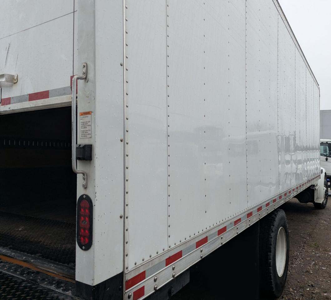 2023 Freightliner M2 - Image 3