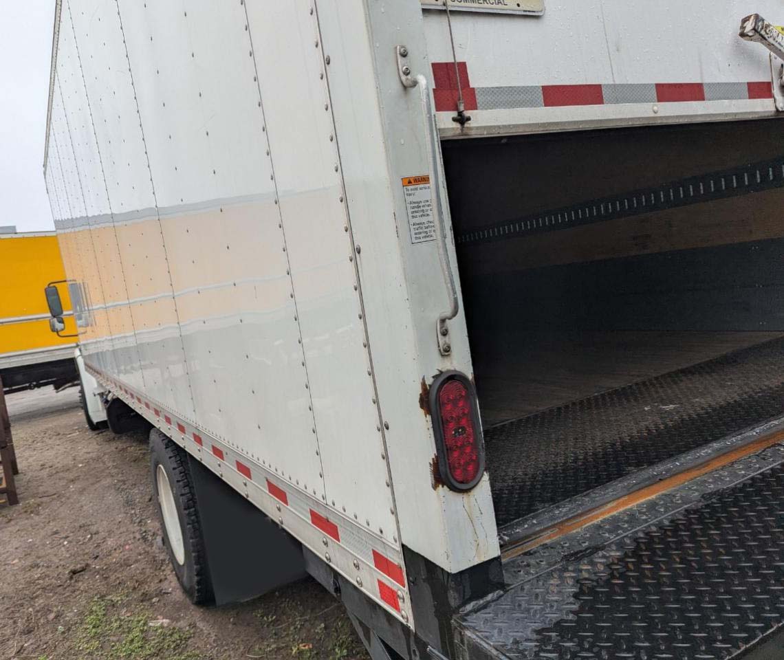 2023 Freightliner M2 - Image 4