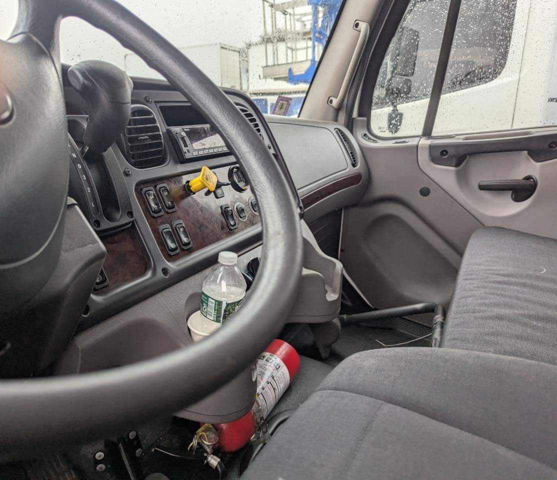 2023 Freightliner M2 - Image 6