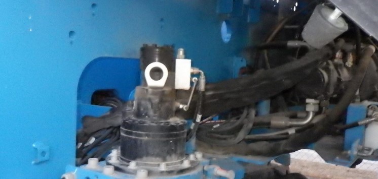 2023 Genie s-65 XC Boom Lift - Image 9