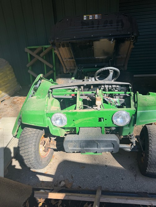 2023 John Deere Gator TX Turf