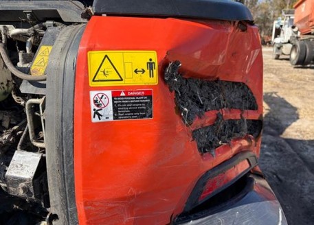 2023 Kubota KX040-4 Excavator - Image 15