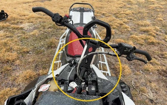 2023 Skidoo Summit X 850 E-Tec Turbo - Image 8