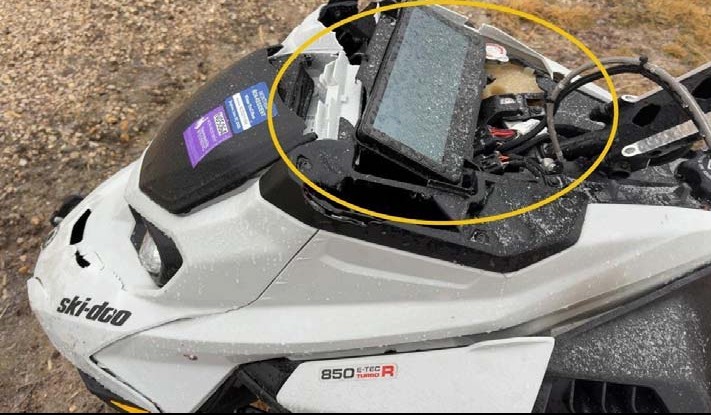 2023 Skidoo Summit X 850 E-Tec Turbo - Image 6