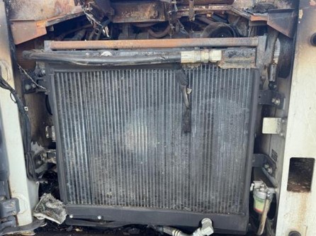 2023 Takeuchi TL12R2 Skid Steer - Image 13