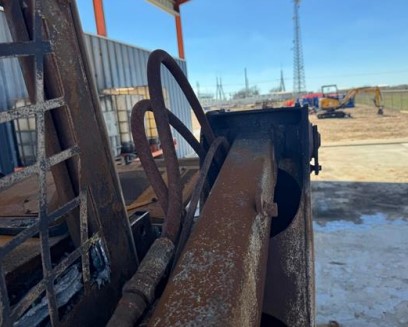 2023 Takeuchi TL12R2 Skid Steer - Image 15