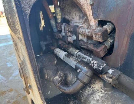 2023 Takeuchi TL12R2 Skid Steer - Image 18