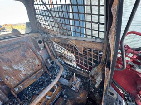 2023 Takeuchi TL12R2 Skid Steer - Image 28