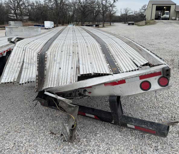 2023 Utility Flatbed Trailer – 53′ - Image 4
