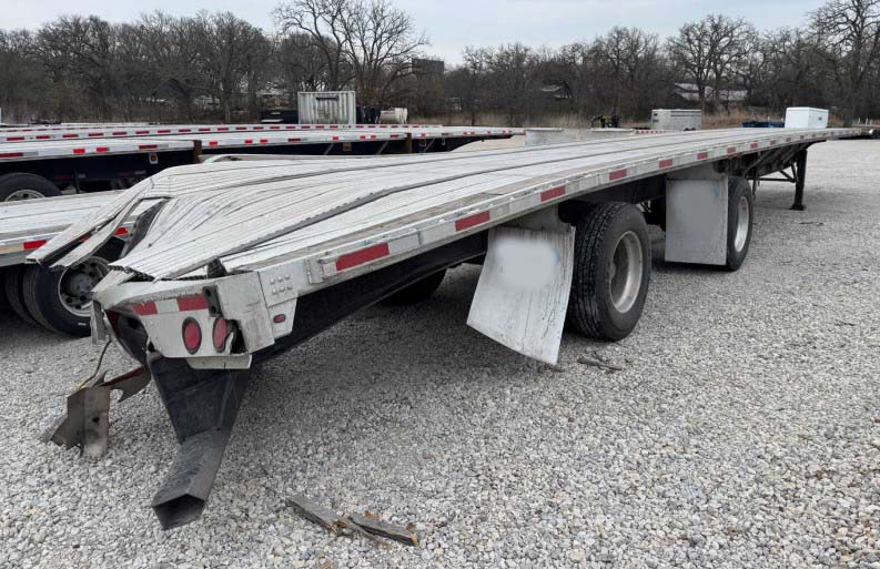 2023 Utility Flatbed Trailer – 53′ - Image 5