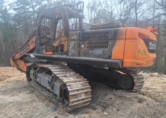 2024 Develon DX225LL Excavator - Image 4