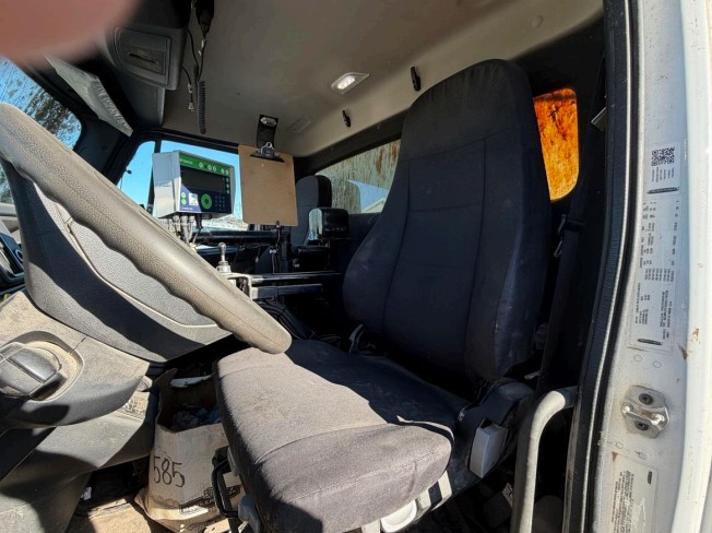 2024 Freightliner M2 w/ 620-16 XD Feed Mixer - Image 9