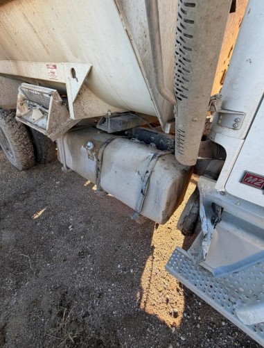 2024 Freightliner M2 w/ 620-16 XD Feed Mixer - Image 23