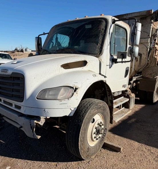 2024 Freightliner M2 w/ 620-16 XD Feed Mixer