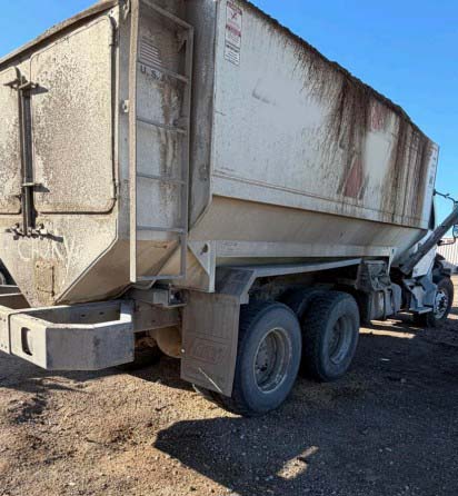 2024 Freightliner M2 w/ 620-16 XD Feed Mixer - Image 6