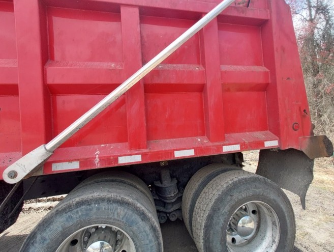 2024 Kenworth T480 Dump Truck - Image 16