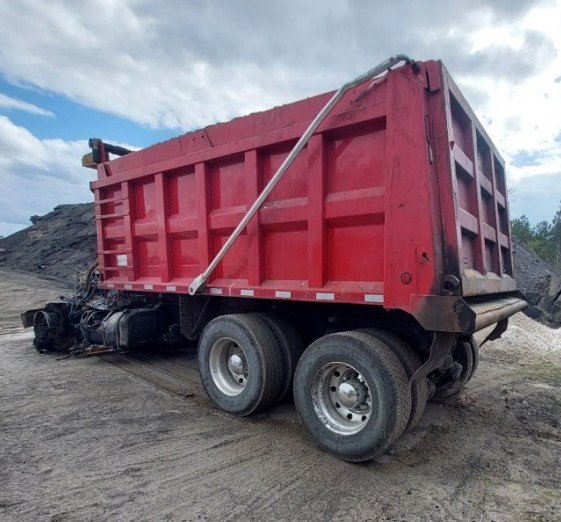 2024 Kenworth T480 Dump Truck - Image 7