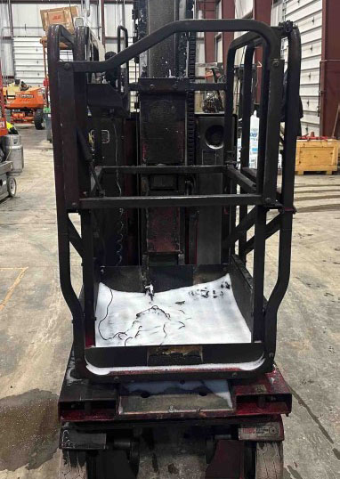 2024 MEC MME-25 Scissor Lift - Image 5