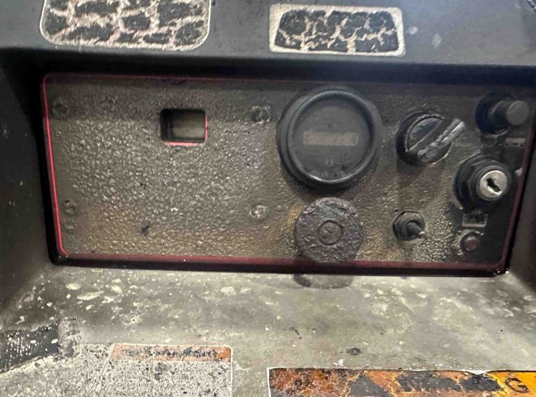 2024 MEC MME-25 Scissor Lift - Image 7