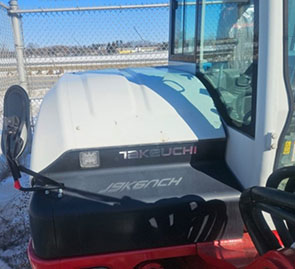 2022 Takeuchi TB370CR Excavator - Image 7