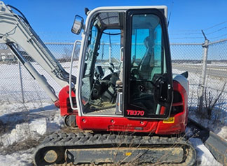 2022 Takeuchi TB370CR Excavator - Image 6