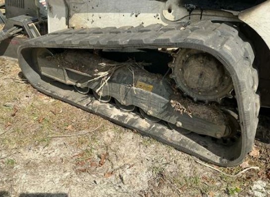 2025 Bobcat T770 Compact Track Loader - Image 13